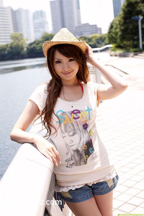 天海翼青草国产在线观看,揭秘热门影视背后的故事